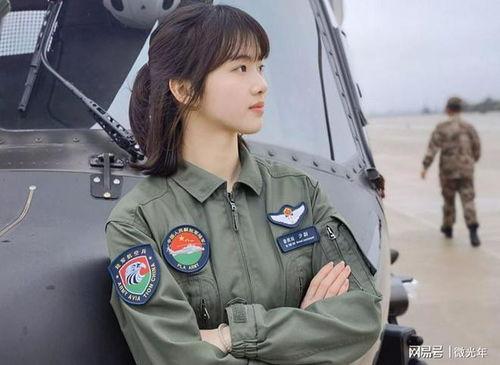 美女使用国产大刀视频,美女演绎传统武术风采