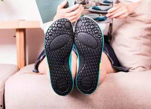 国产小白鞋踩踏事故视频,悲剧瞬间引发安全反思