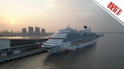 航拍国产大型邮轮视频,壮丽巡游与匠心独运